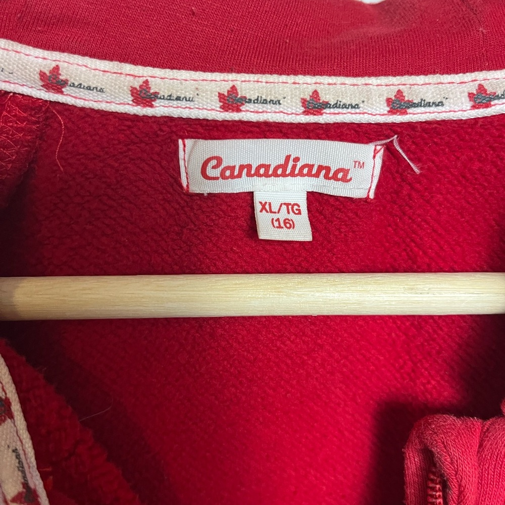 Women’s Canada Hooded Jacket - Picture 2 of 6